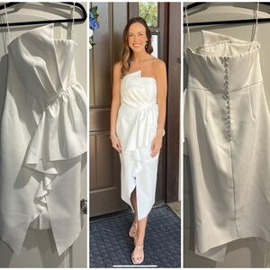 ELLIATT Reception dress in Ivory - size M